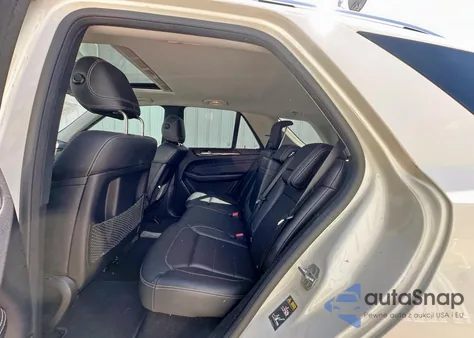 2013 Mercedes-Benz Ml 350 z USA, uszkodzony, nr VIN 4JGDA5JB2DA203916